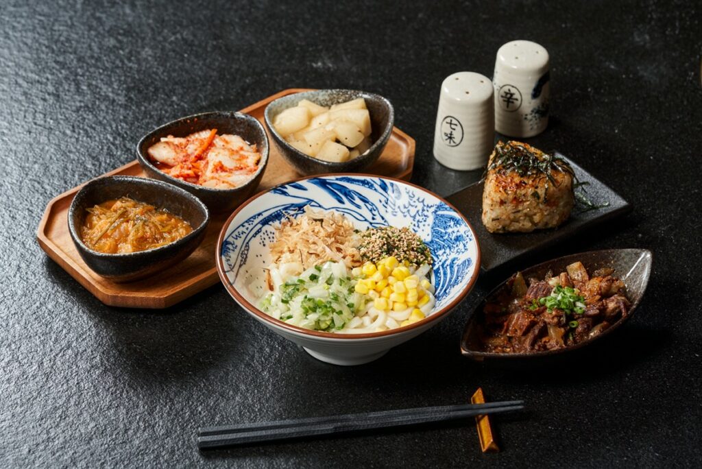 日式燒肉｜餐點介紹｜金炭火燒肉餐廳